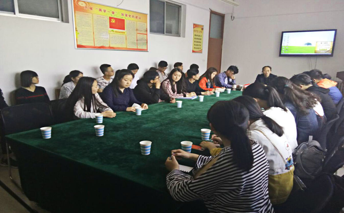 思政部:社团相融催化实践育人